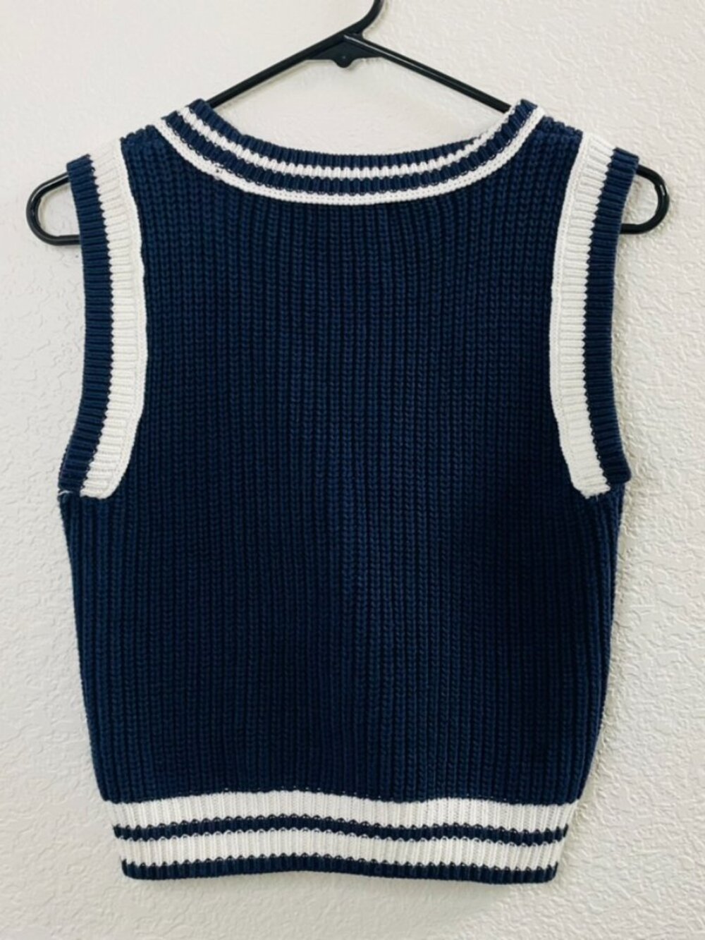 SO® Blue and White Cableknit Button Up Sweater Vest | Small - Picture 6 of 7